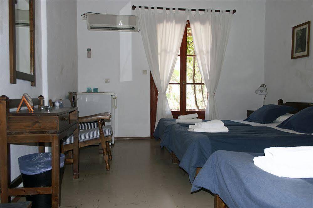 Hotel Manto Náusza Kültér fotó